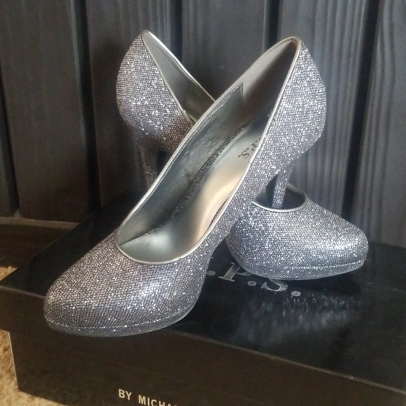 BLACK HEELS, sparkle - Picture 1 of 6